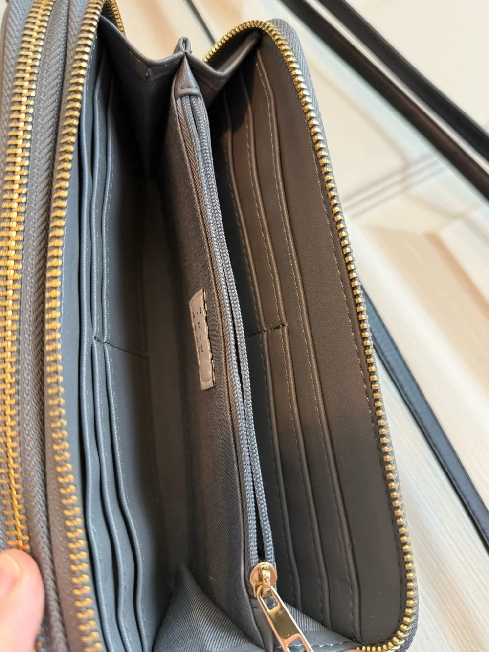 Women's Black Crossbody Bag set - Classic Everyday Style
